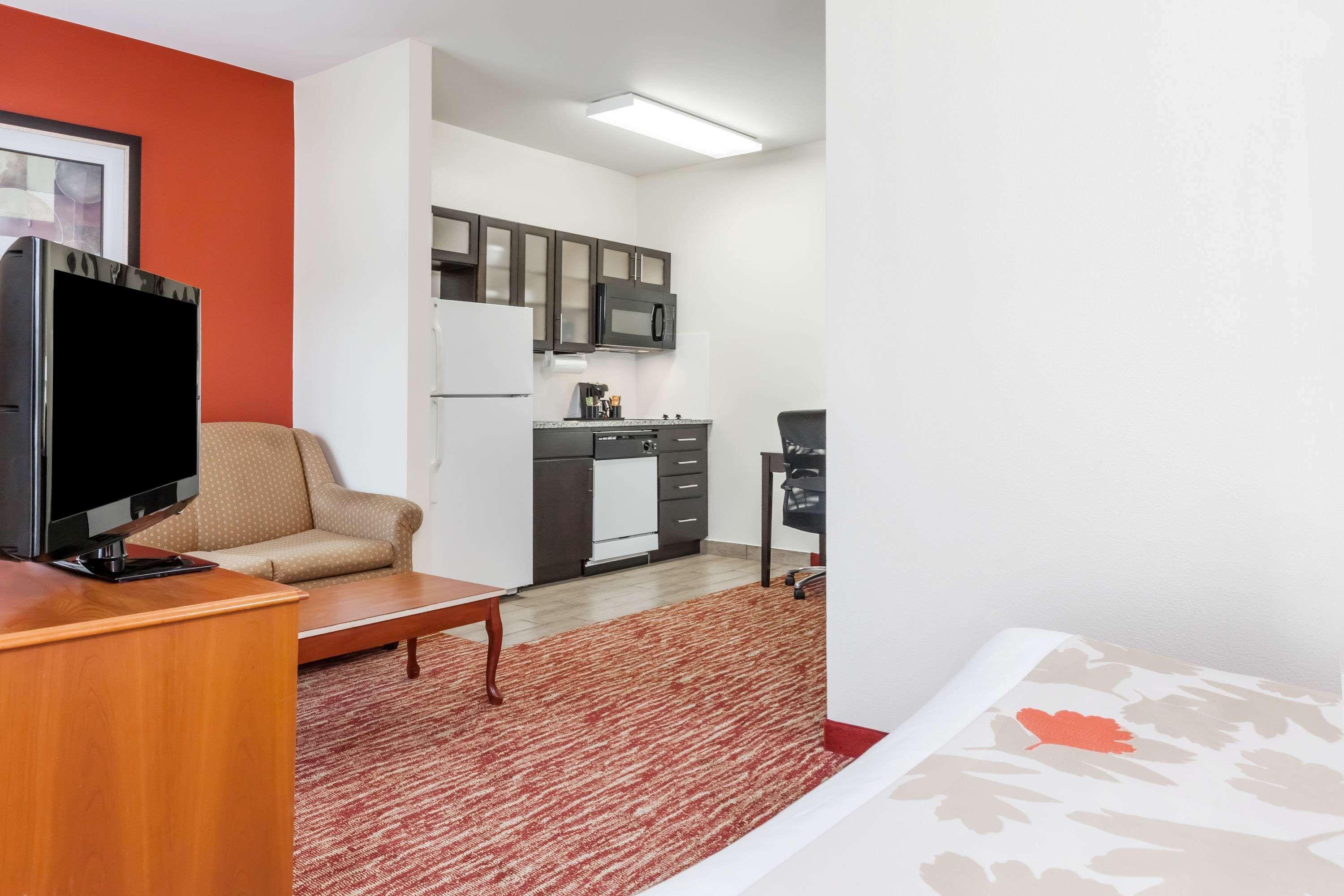 Hawthorn Suites Irving Dfw South Екстериор снимка