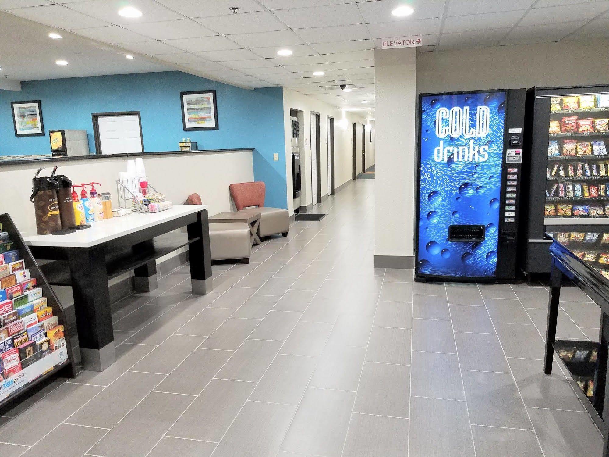 Hawthorn Suites Irving Dfw South Екстериор снимка